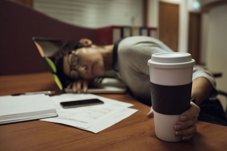 Uyku Düzensizliği Neden Olur?