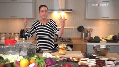 https://video.neoskola.net/lesson-thumbnails/676a9806d219795850ae8dc9-1750376460919.jpg